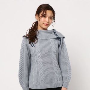 Axes Femme off turtle lace sweater top